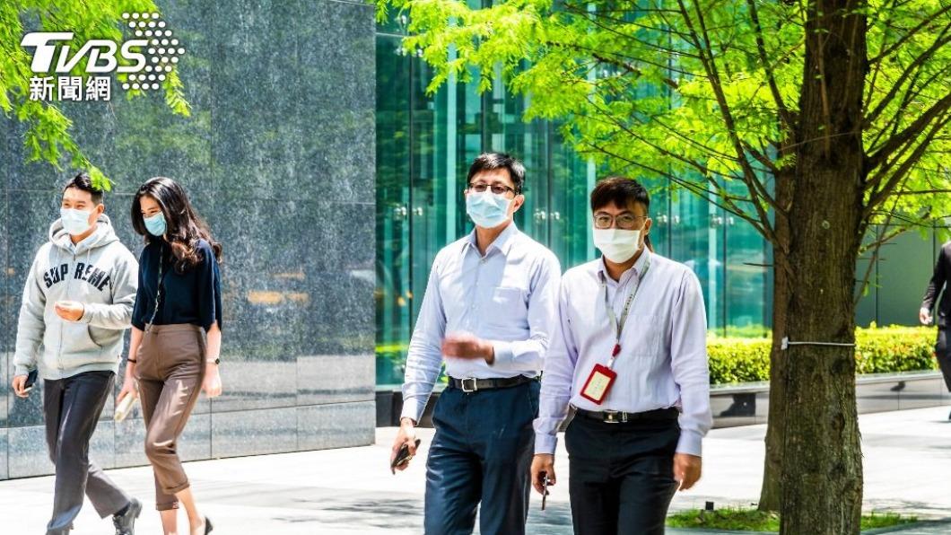狂存錢4年還買不起房!男「手握260萬」嘆:現在是靠爸年代