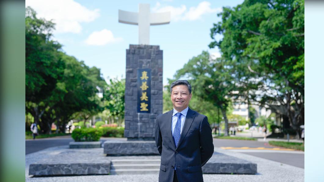 輔大新任校長藍易振。 (圖/輔大提供)