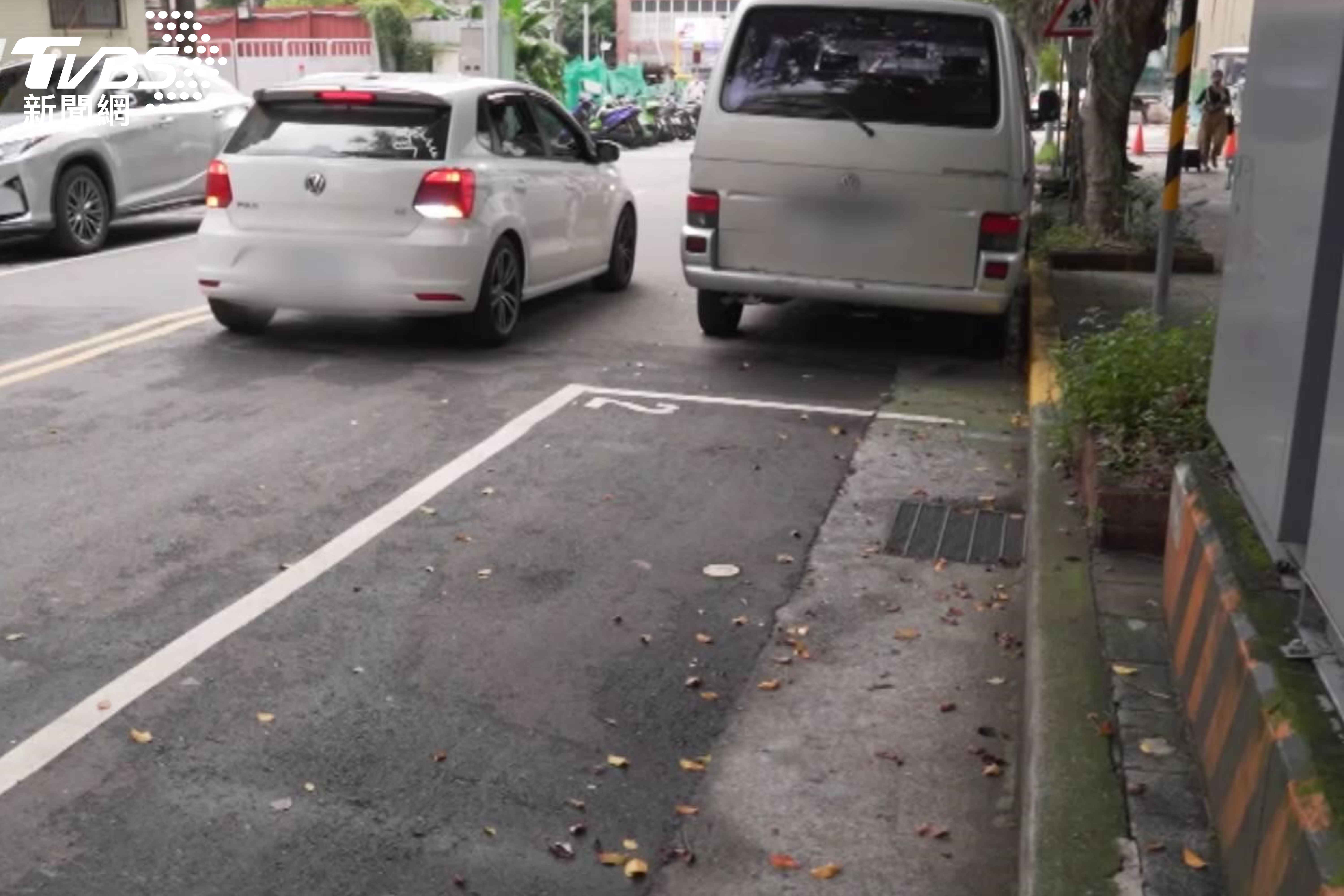 《地球黃金線》根據問卷結果進行分析，若要有效減少「三寶」上路，應該多朝著能模擬台灣道路情境的方向進行調整。(圖/地球黃金線提供)