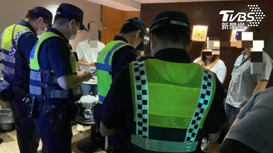 線上員警僅透過盤查發現當事人是否為失蹤人口。(圖/TVBS)