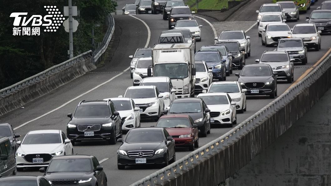 提早上路!中秋連假明晚湧車潮 國5恐「白天塞到深夜」