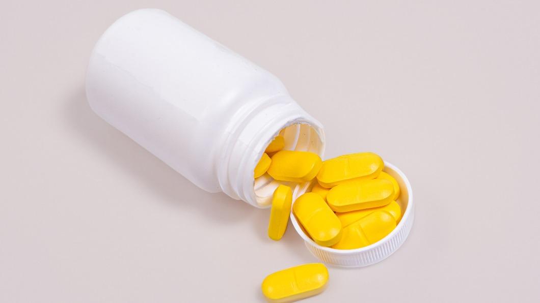藥罐的塑膠袋功能是為了防撞。（示意圖／shutterstock達志影像）