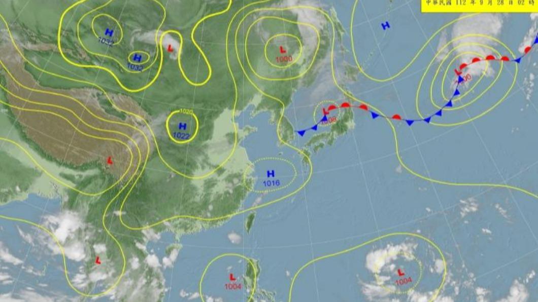 地面天氣圖。(圖/氣象署)