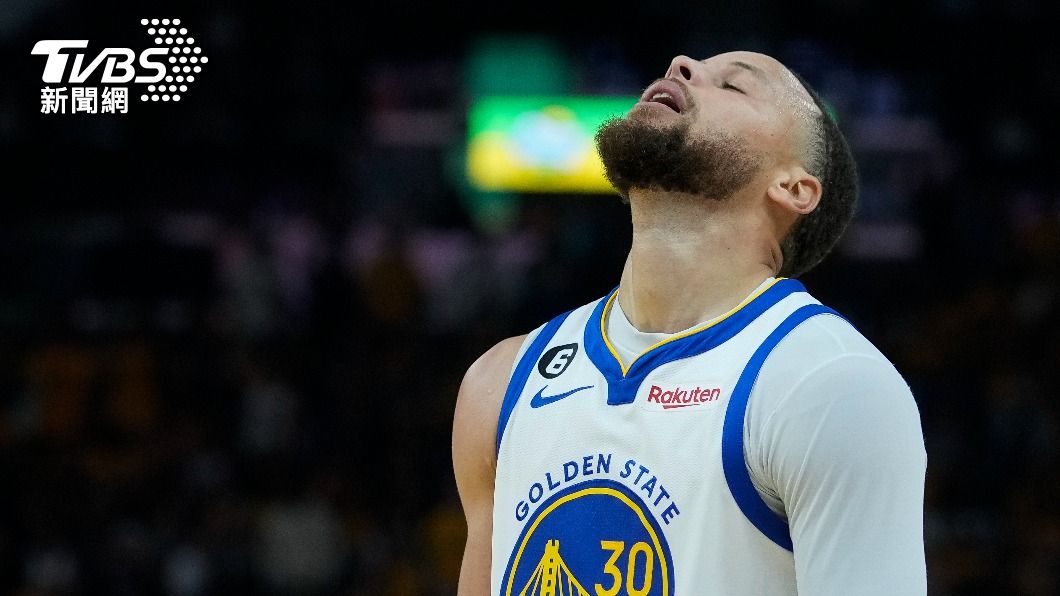 NBA/柯瑞是最強控衛?魔術強森笑回「成就要先超越我」:但他沒有