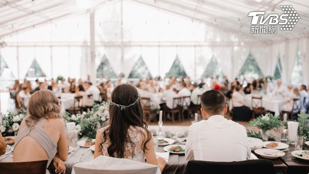 有網友表示無法接受婚宴吃麥當勞。(示意圖/shutterstock達志影像)