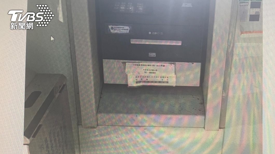 郵局ATM兩度遭毀損。（圖／TVBS）