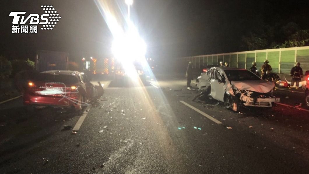 國道3號發生嚴重死亡車禍。(圖/TVBS)