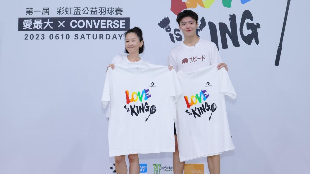 六月親密互動24歲天菜教練!影片流出 真實身分曝光