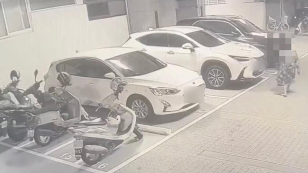 與夫起口角 屏東女怒燒車還波及另2輛