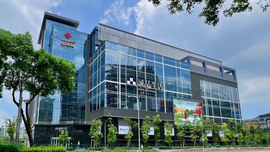 新北裕隆城1店「沒中午就排爆」　在地見驚人景象：真的嚇到