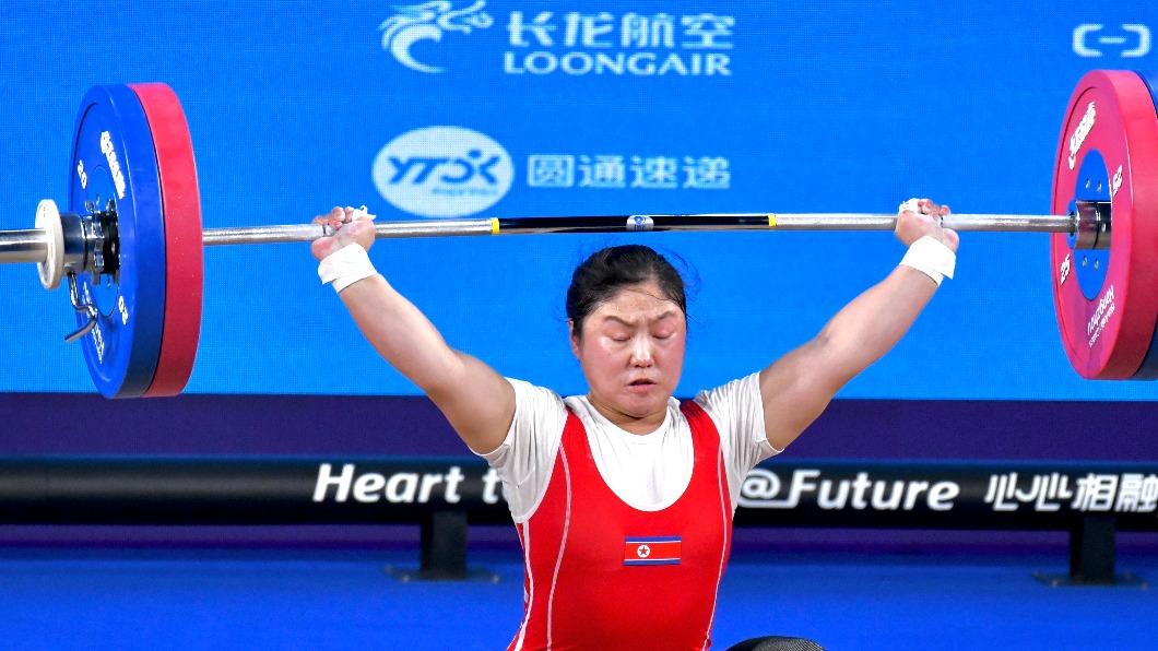 杭州亞運/郭婞淳登場!神秘北韓太恐怖 抓舉一口氣破5紀錄