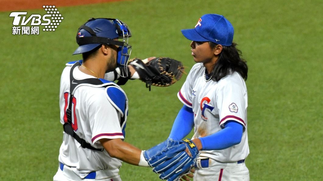 劉致榮以再見三振順利關門,結束本場賽事。(圖/胡瑞麒攝)