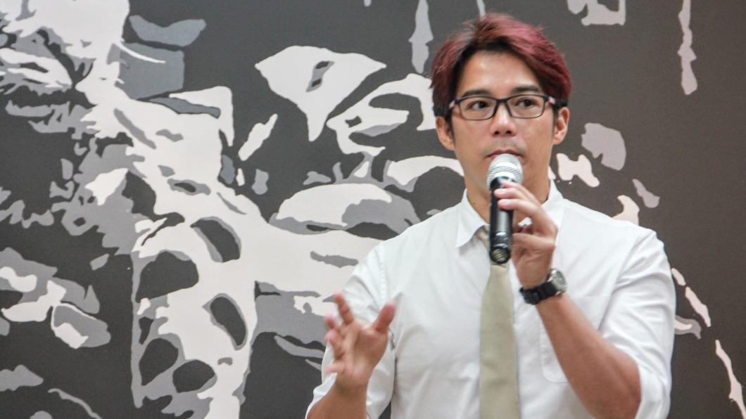 陳子強「半身麻痺」驚爆面癱！查不出病因　消失3年近況曝