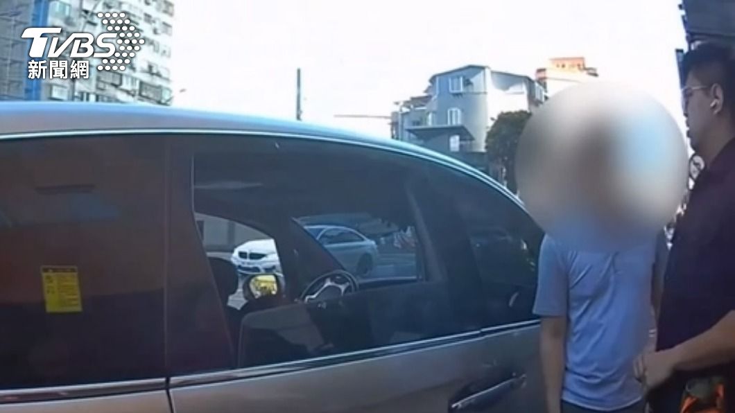 懷孕35周孕婦突然出血！丈夫急衝派出所　警協助開道護送