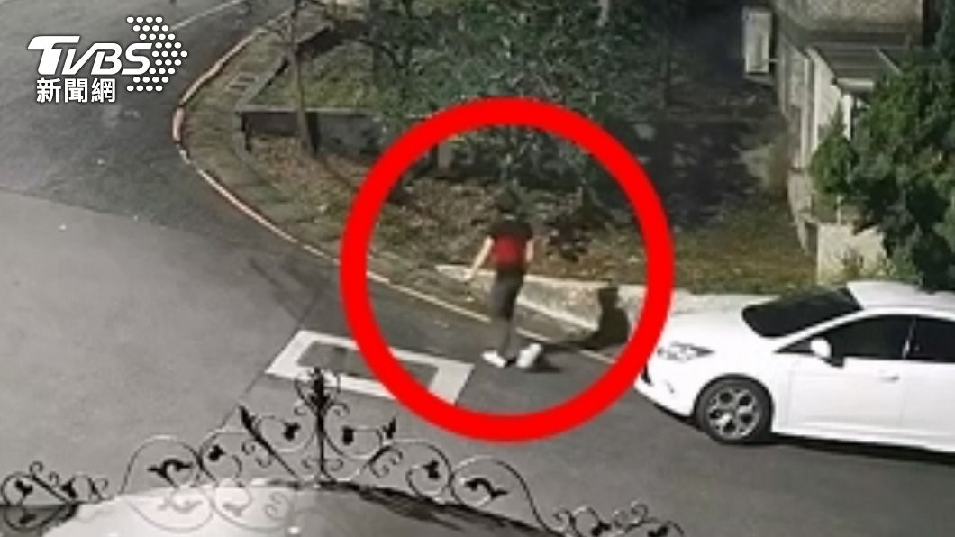 中秋前後連偷3次!搭小黃闖社區竊10萬 居民合作揪狡猾賊