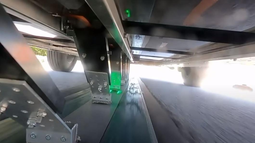 兼顧環保與便利性!充電道路成電動車新推力