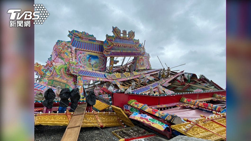 為了舉辦第三次建醮「五朝祈安清醮」共搭建了4座大壇。(圖/TVBS)