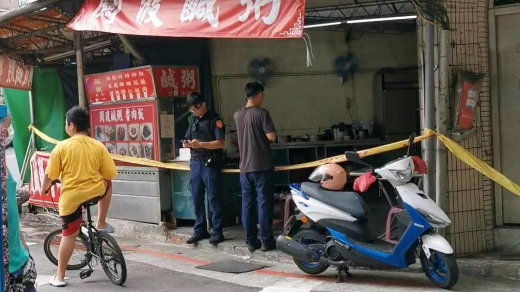 案發地點為關渡知名鹹粥店。(圖/民眾提供)