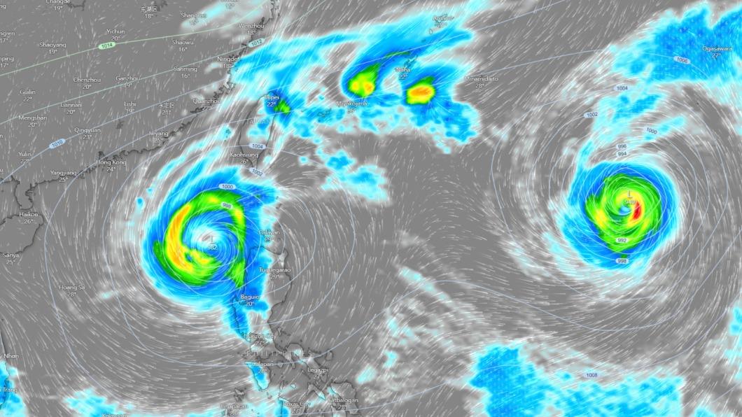 據衛星圖顯示南海、菲律賓、關島之間還會有1-2個颱風活躍。（圖／翻攝自臉書「台灣颱風論壇 天氣特急」）