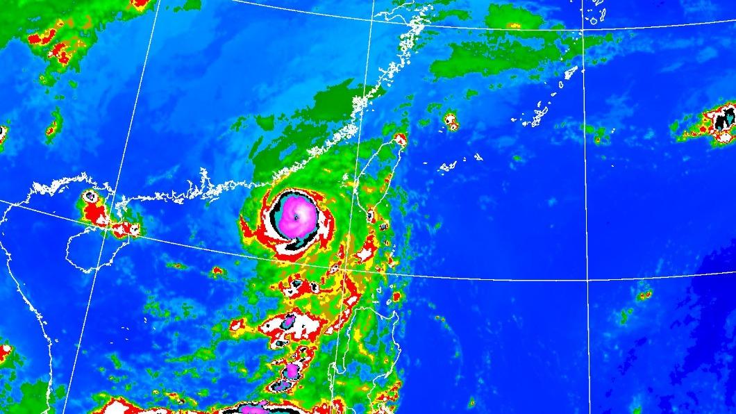 小犬颱風尾發威!連假嚴防大雨 下週轉涼秋意濃「低溫降2字頭」