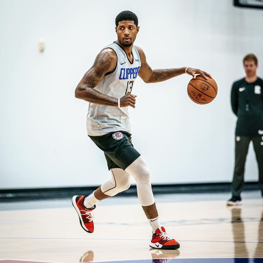 喬治自曝與快艇正在積極討論續約事宜。(圖/翻攝自Paul George IG)
