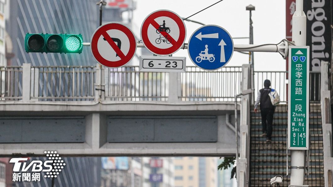 忠孝西路改回「全時段禁行機車」?　北市交通局回應了