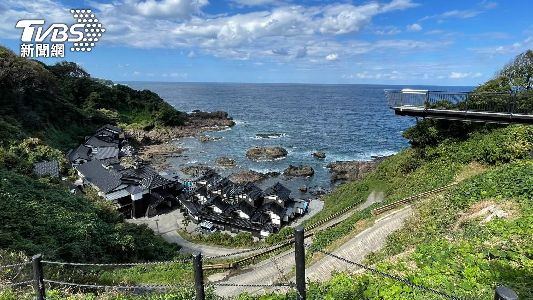 日本石川自在遊　千里濱奔馳賞海景下車戲水