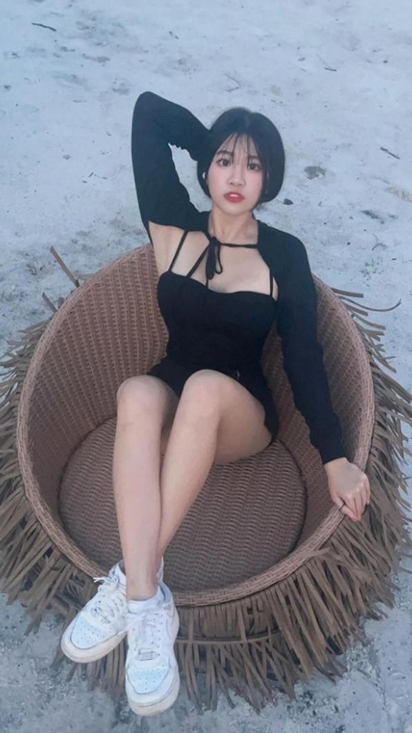 熊霓的身材很好。(圖/翻攝自熊霓IG)