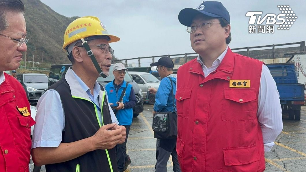 小犬颱風重創蘭嶼　林右昌今親赴災區：全力協助居民重建