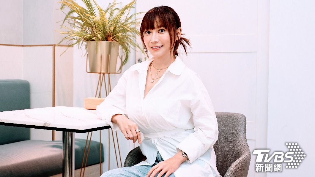 《不熙娣》班底菲比「接觸就愛上」衝動決定! 砸200萬開店當貓奴