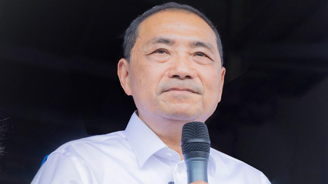 邱毅說侯友宜民調下跌,且還會持續。(圖/翻攝自侯友宜臉書)