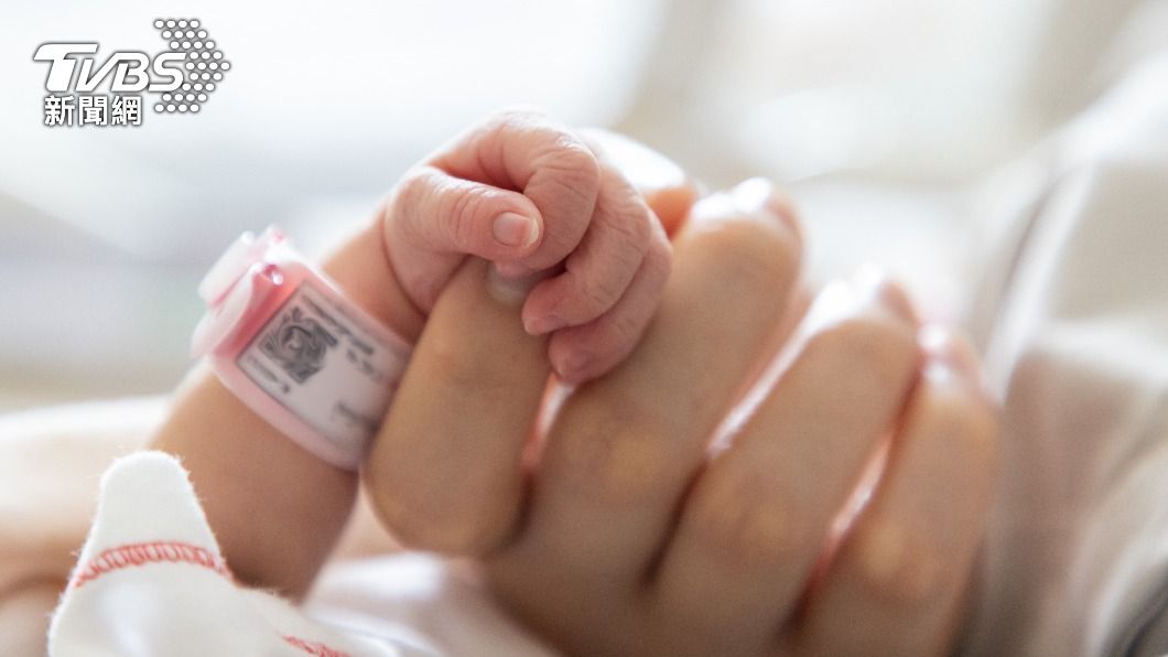 男嬰原先恐活不過兩歲,所幸治療藥物納入健保。(示意圖/shutterstock達志影像)