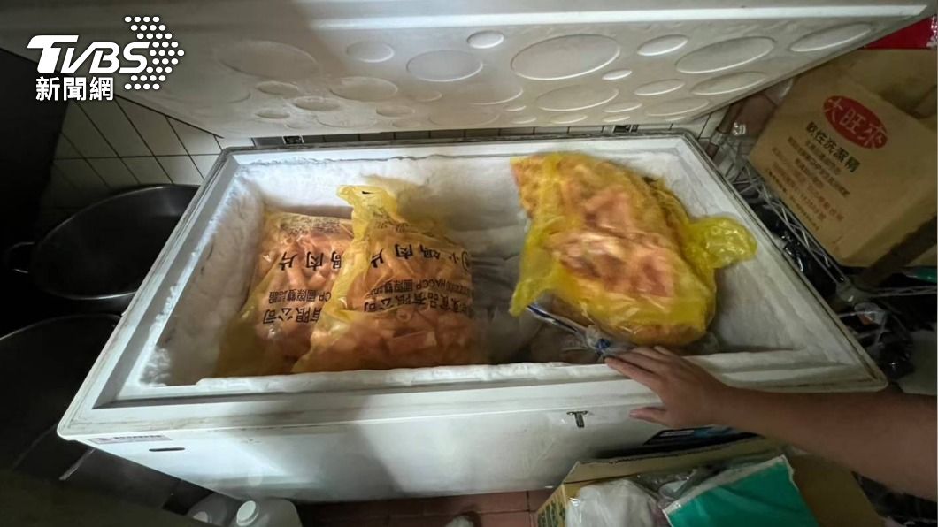 衛生局呼籲食品業者應確實遵守豬肉原產地標示規定。(圖/TVBS)
