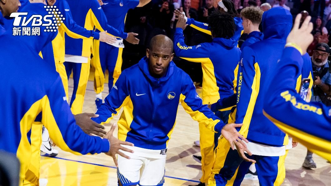 NBA/加盟勇士首戰!柯爾讚保羅「讓比賽變簡單」:他知道怎麼玩