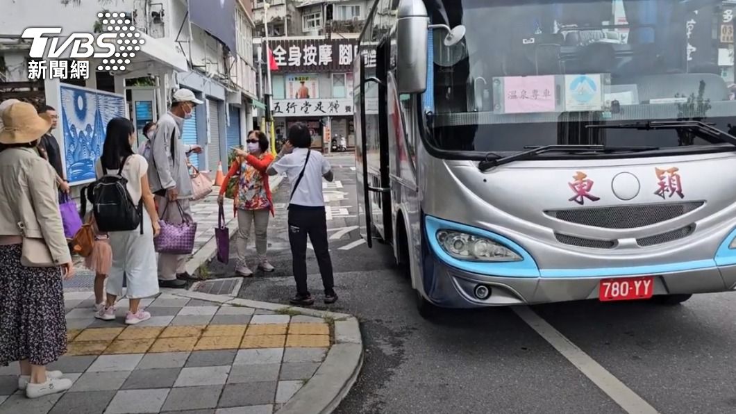 花蓮溫泉專車在國慶連假期間推出1日遊和2日遊行程。（圖／TVBS）