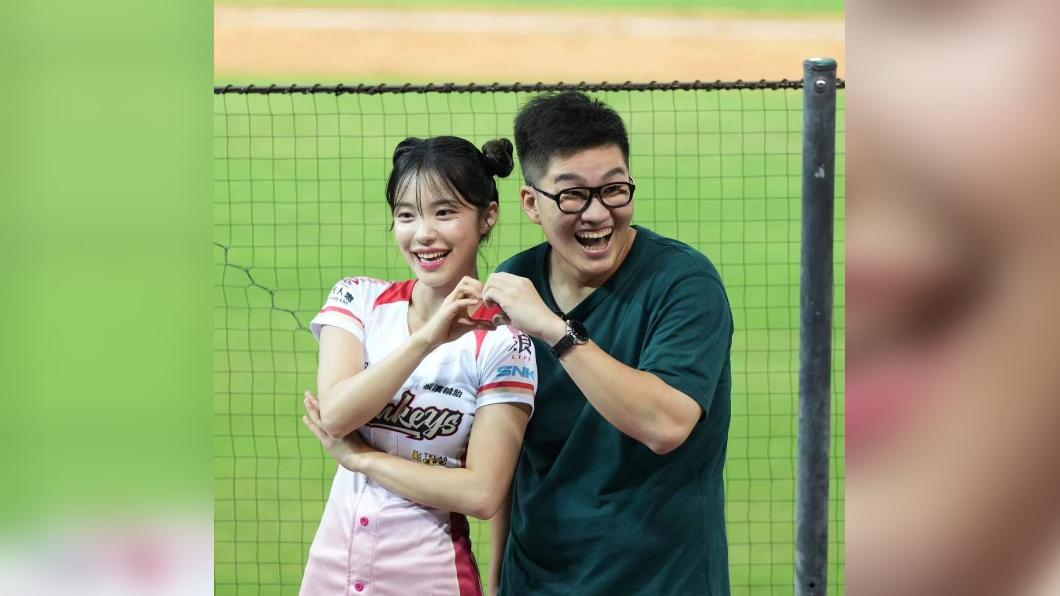 Joeman樂開懷。（圖 / 翻攝自@joemanweng IG ）