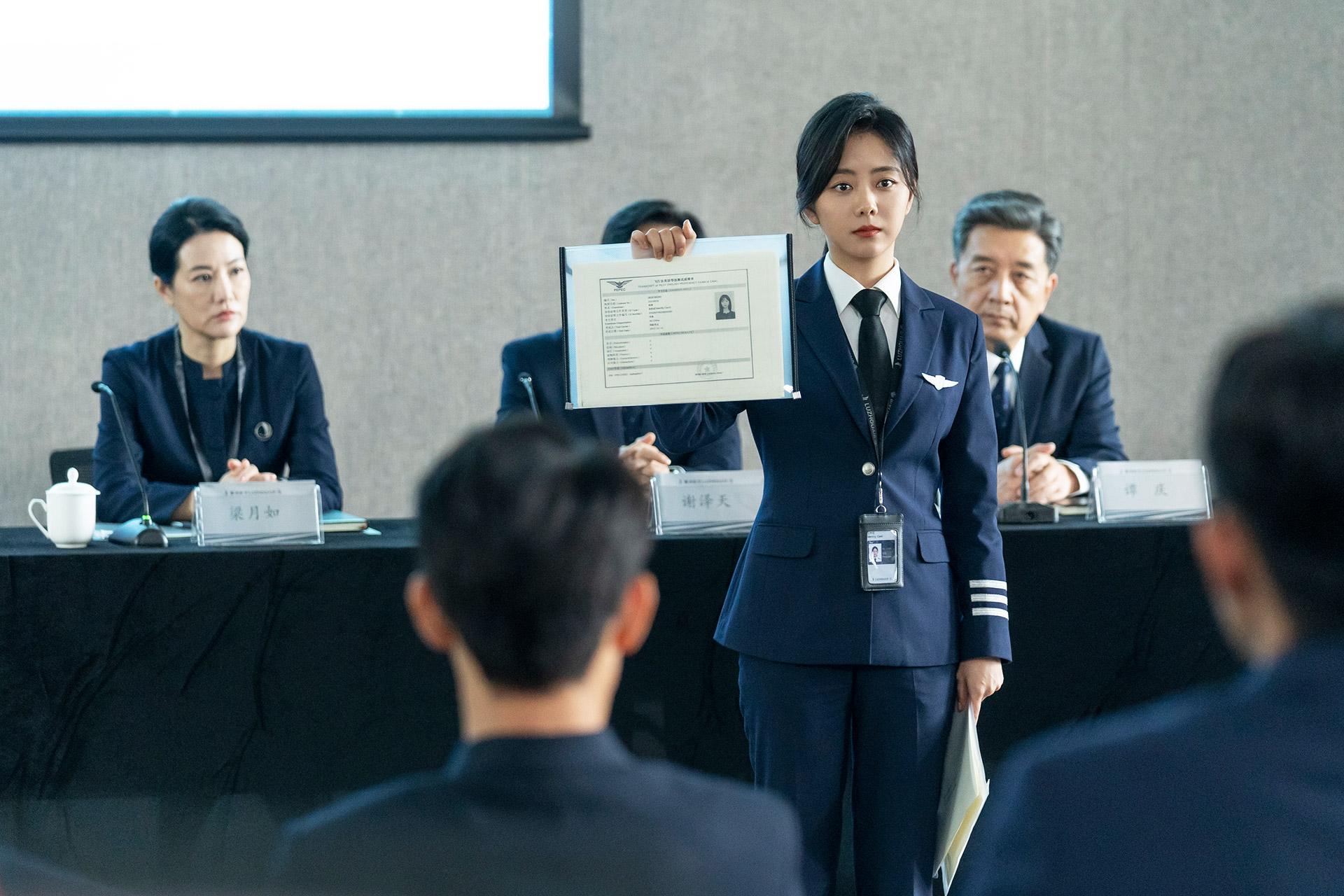 譚松韵《向風而行》勇敢面對「潛規則上位」的匿名爆料。(圖/中天娛樂台提供)