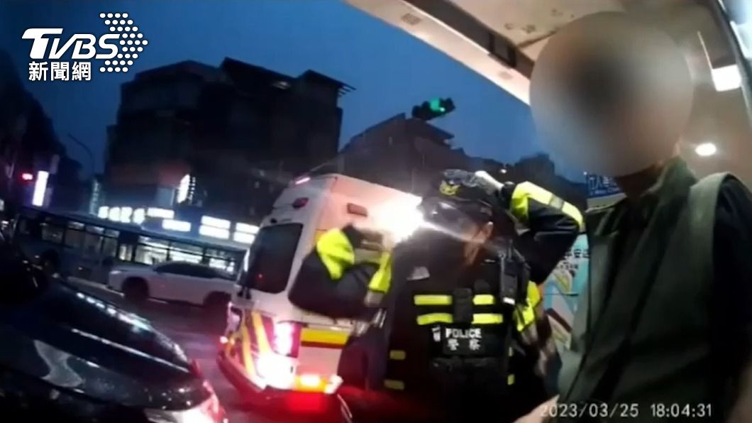 北市7旬翁喝茫拒盤查還譙警「神經病」 3個字價碼出爐