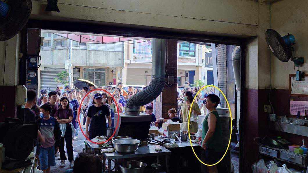 阿姨真的派!彰化車站肉圓店被包圍 表情成排隊最大亮點