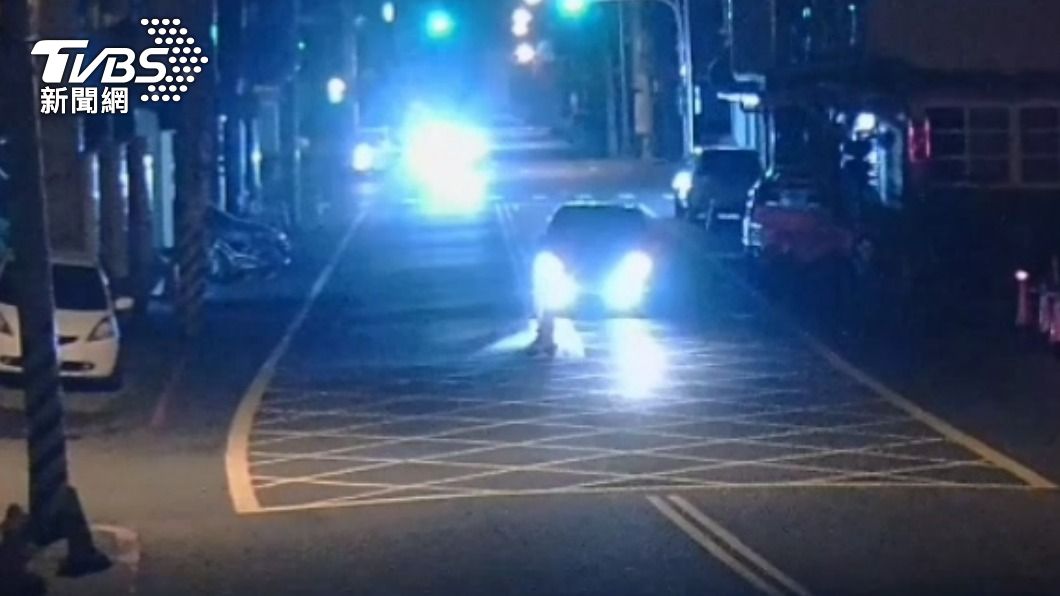 酒駕亂撞5輛汽機車　男駕駛「滿口血」稱：刷牙害的