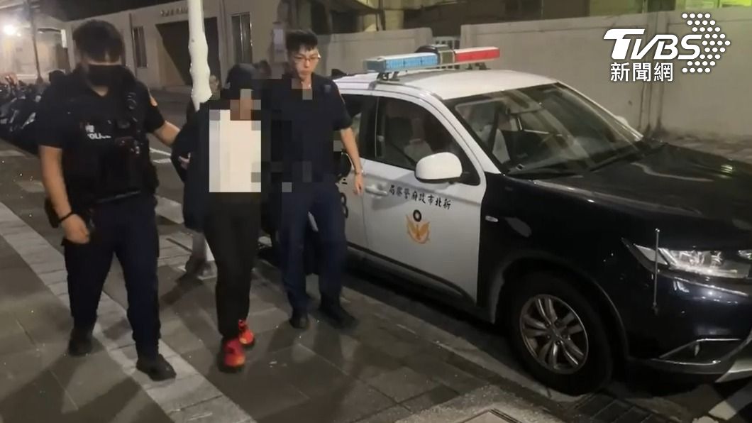 幫開門沒說「謝謝」!三重男追打室友 反被狠捅4刀喪命