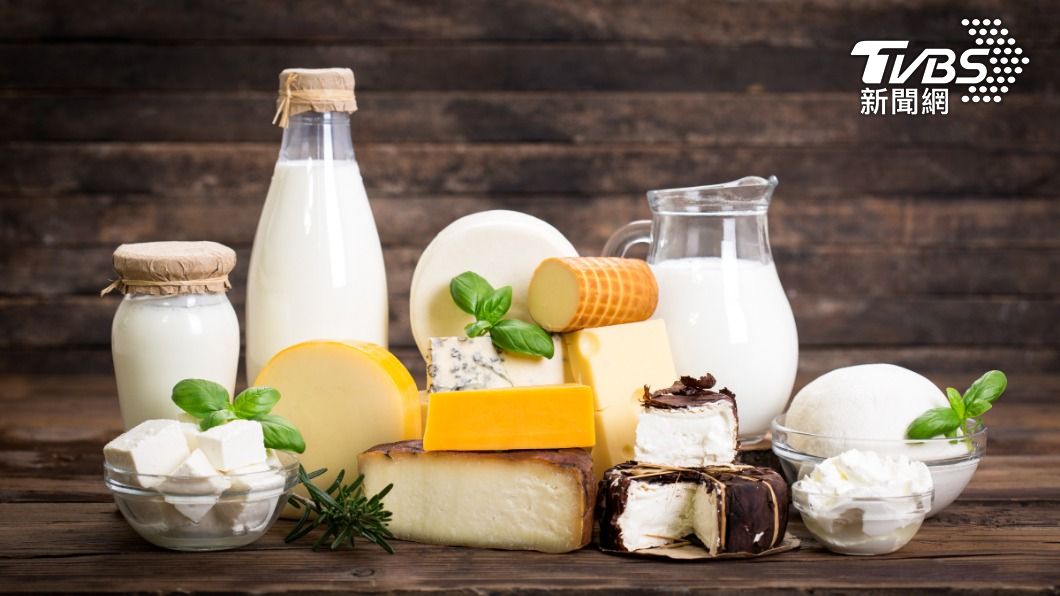攝取夠量的乳製品能保護心血管。（示意圖／shutterstock達志影像）