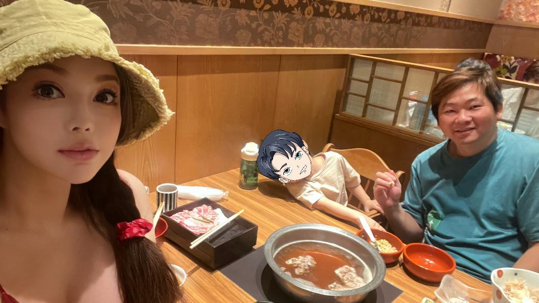 殷琦(左)婚姻生活甜蜜。(圖/伊林娛樂提供)