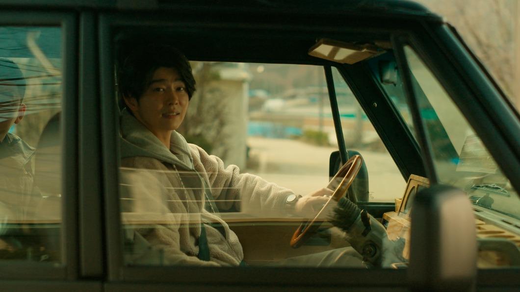 《皮諾丘》男星首主演恐怖片! 找國手登山苦練騎車技術
