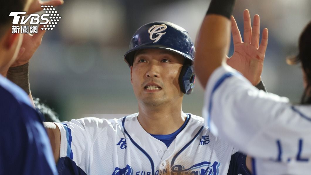中職／林哲瑄代打傷左手腕　本季例行賽確定提前報銷