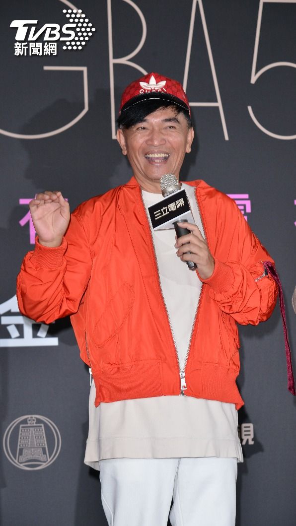 吳宗憲大方給KID一個100萬紅包。(圖/張哲鳴攝)