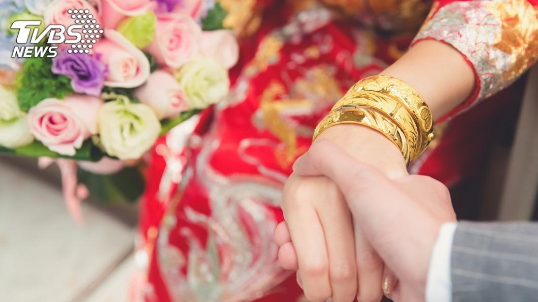 有網友表示朋友結婚後,更難維持友誼。(示意圖,非當事人/shutterstock達志影像)
