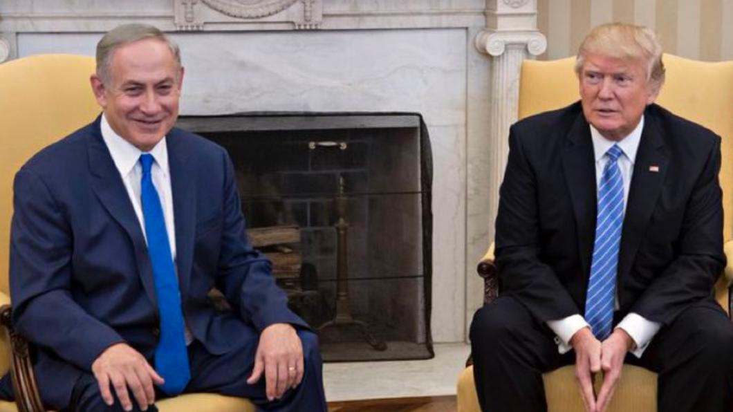 川普過去會晤以國總理納坦雅胡（Benjamin Netanyahu）。（圖／翻攝自 推特）