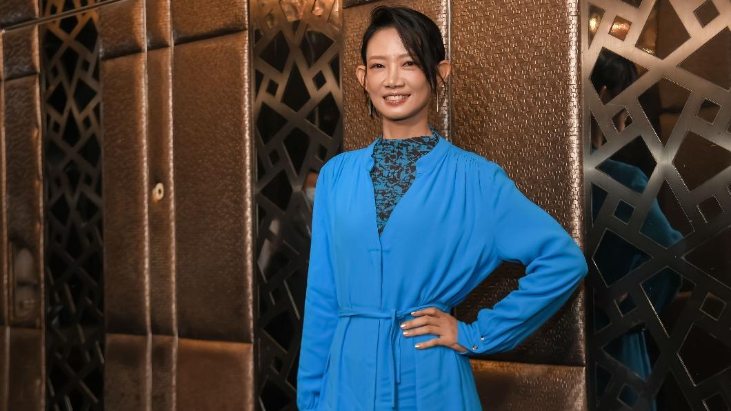 吳奕蓉以《我願意》入圍金鐘獎戲劇節目女配角獎,出席劇組入圍慶功宴。(圖/絡思本娛樂製作提供)