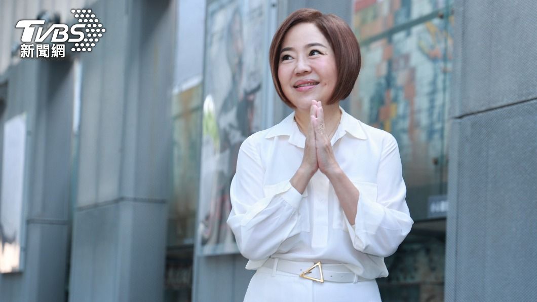 于美人選戰倒數「日跑20行程」操瘦3公斤 意外被鮮肉撲倒嗨翻